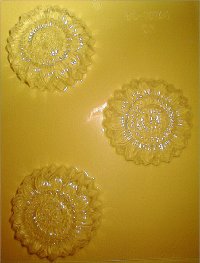 3oz. Sunflower Soap, Plastic Mold - %%product%%